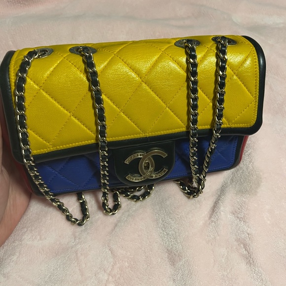 Chanel bag - Picture 2 of 9